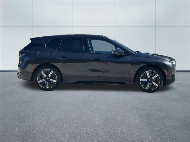 Certified 2023 BMW iX xDrive50 w/ Sport Package AWD/4WD image 5