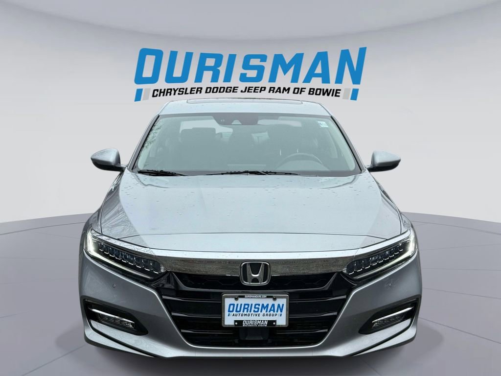Used 2019 Honda Accord Touring image 6