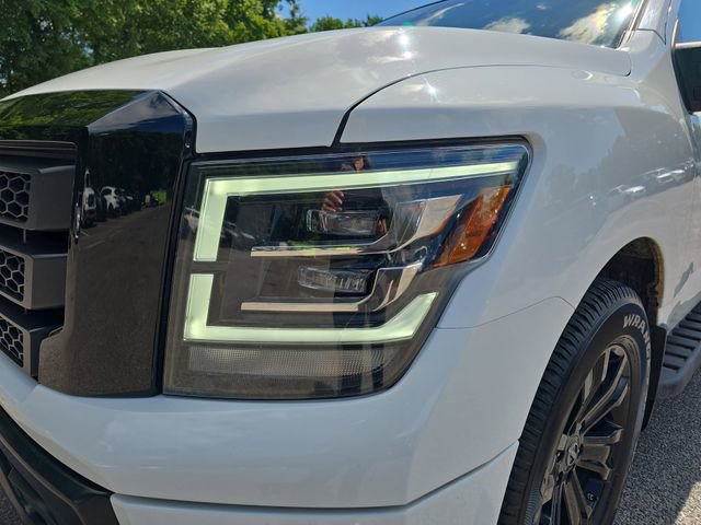 Used 2023 Nissan Titan SV w/ SV Convenience Package RWD image 15