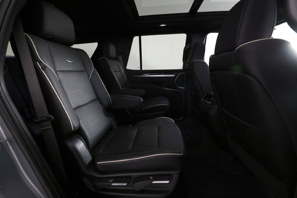 Used 2026 Cadillac Escalade Sport w/ Touring Package AWD/4WD image 11