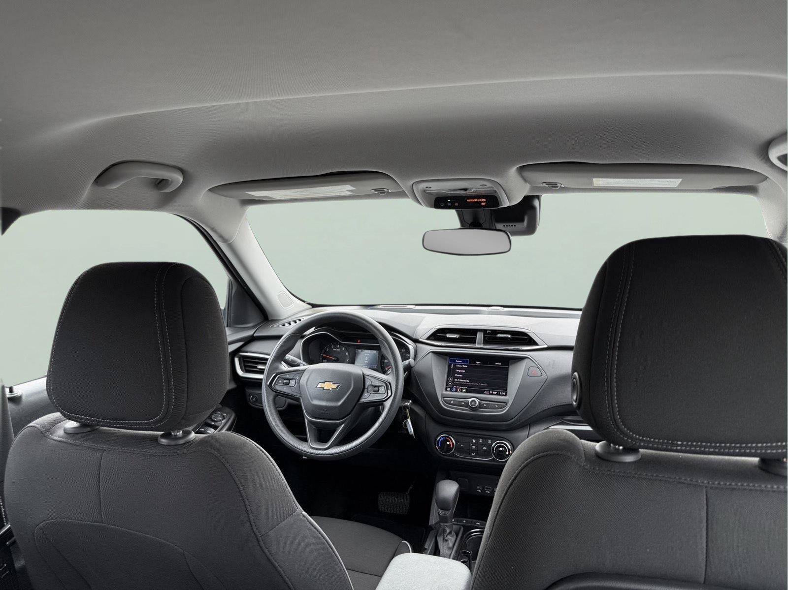 Used 2023 Chevrolet TrailBlazer LS FWD image 22