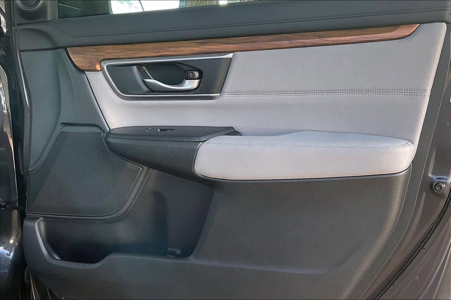 Used 2017 Honda CR-V EX image 23