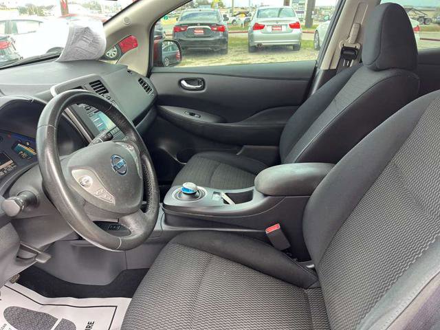 Used 2015 Nissan Leaf S w/ Charge Package image 18