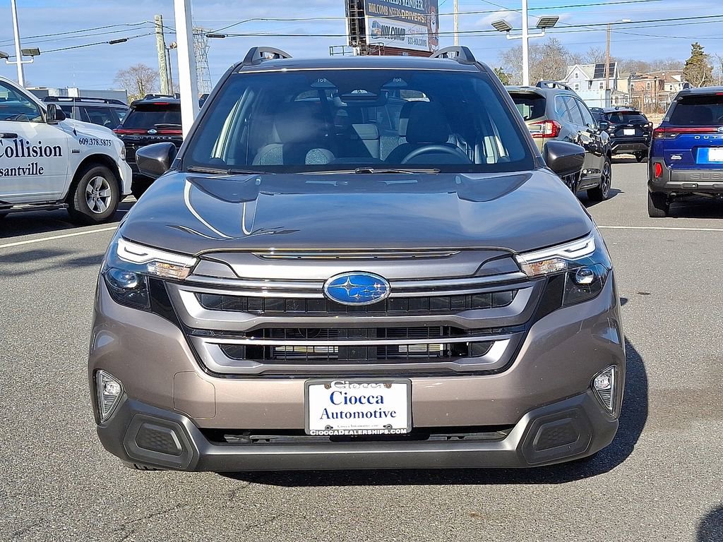 Certified 2025 Subaru Forester Premium image 5