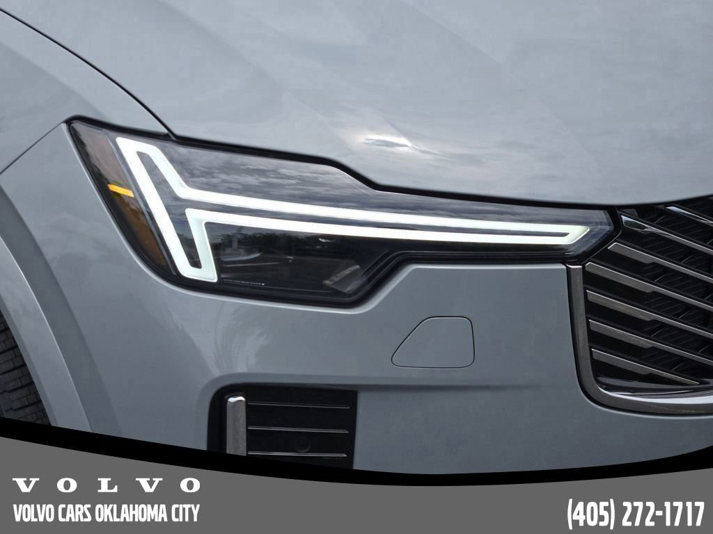 New 2026 Volvo XC90 T8 Plus image 9