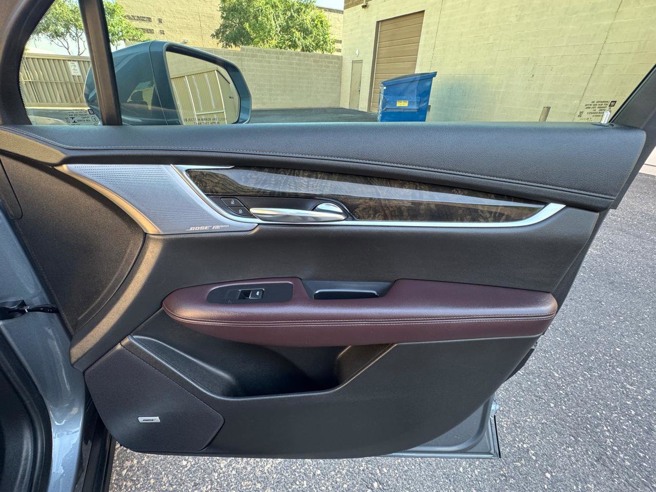 Used 2020 Cadillac XT6 Premium Luxury FWD image 30