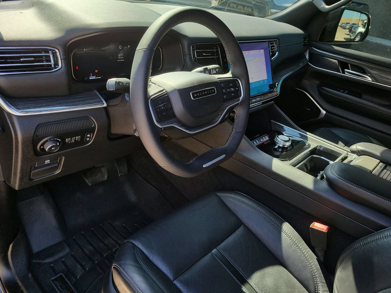 Used 2022 Jeep Wagoneer Series II RWD image 10