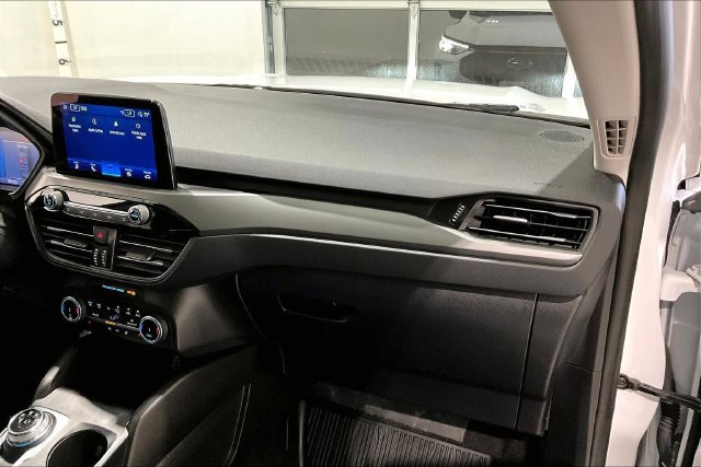 Used 2024 Ford Escape Active AWD/4WD image 33