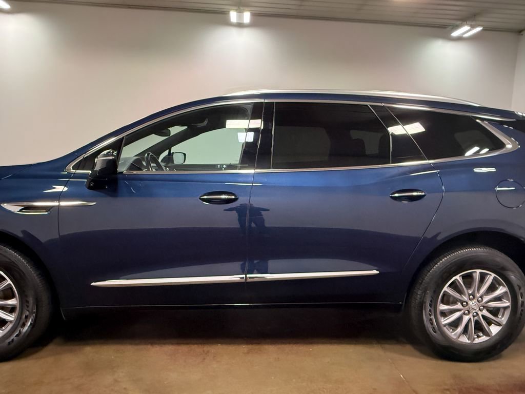 Used 2023 Buick Enclave Essence AWD/4WD image 37