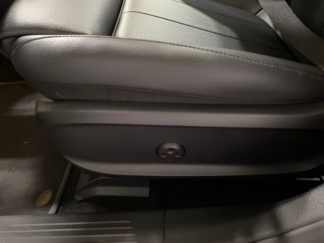 Used 2025 Mercedes-Benz CLA 250 4MATIC image 10