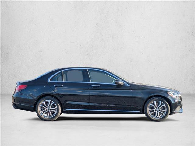 Used 2018 Mercedes-Benz C 300 4MATIC Sedan image 4