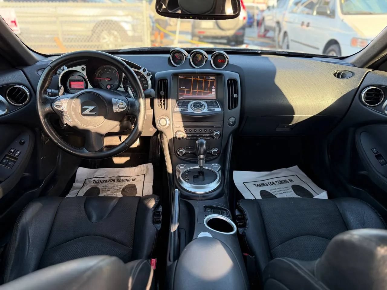 Used 2015 Nissan 370Z Touring RWD image 39