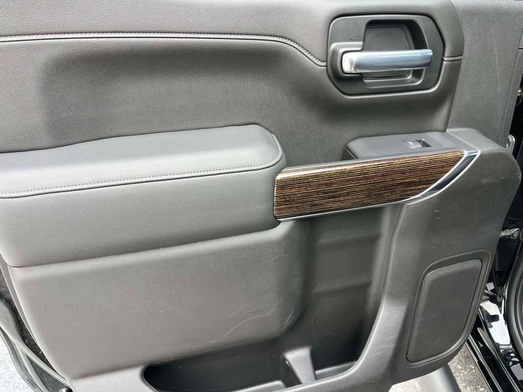 Used 2021 GMC Sierra 1500 Elevation image 16