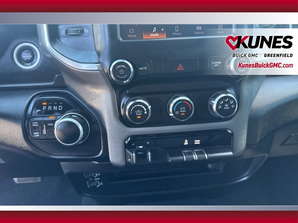 Used 2024 RAM 2500 Big Horn w/ Bed Utility Group AWD/4WD image 31