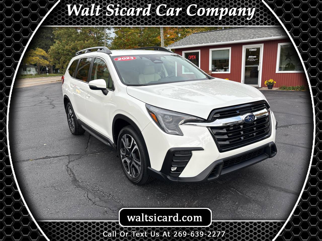 Used 2023 Subaru Ascent Limited image 1