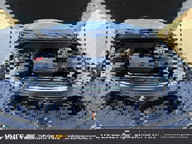 Used 2023 Chevrolet Suburban Premier image 36