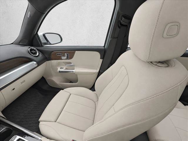 Used 2026 Mercedes-Benz GLB 250 image 23