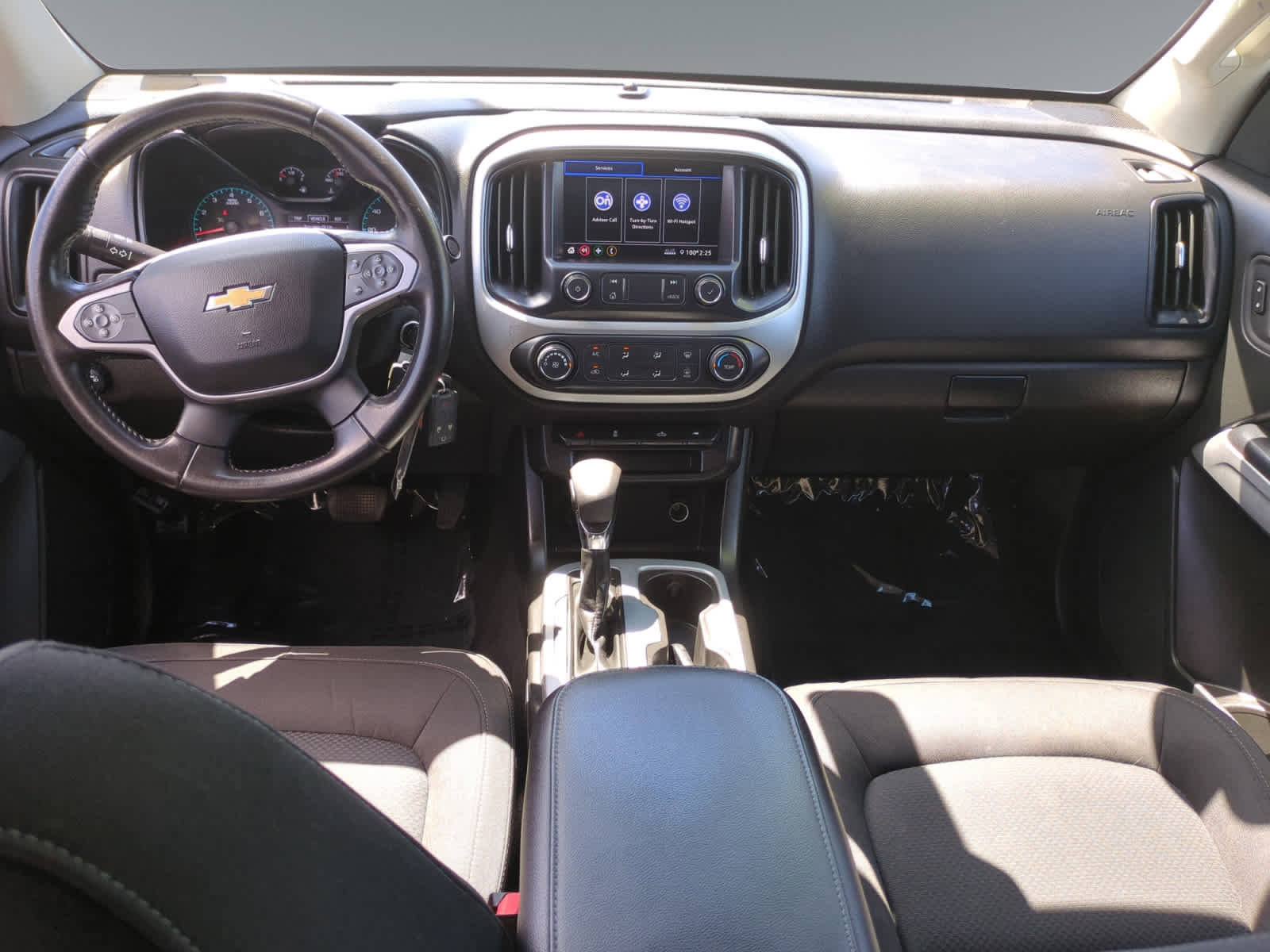 Used 2022 Chevrolet Colorado LT w/ Redline Special Edition image 10