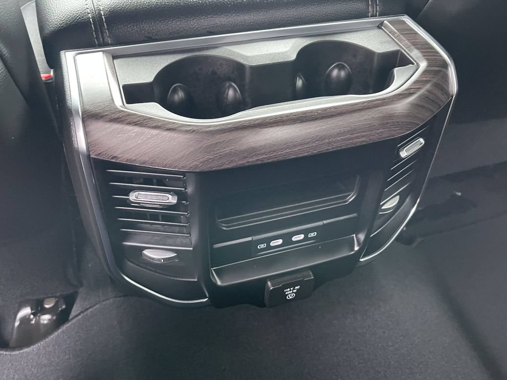 New 2026 RAM 2500 Laramie w/ Night Edition AWD/4WD image 23