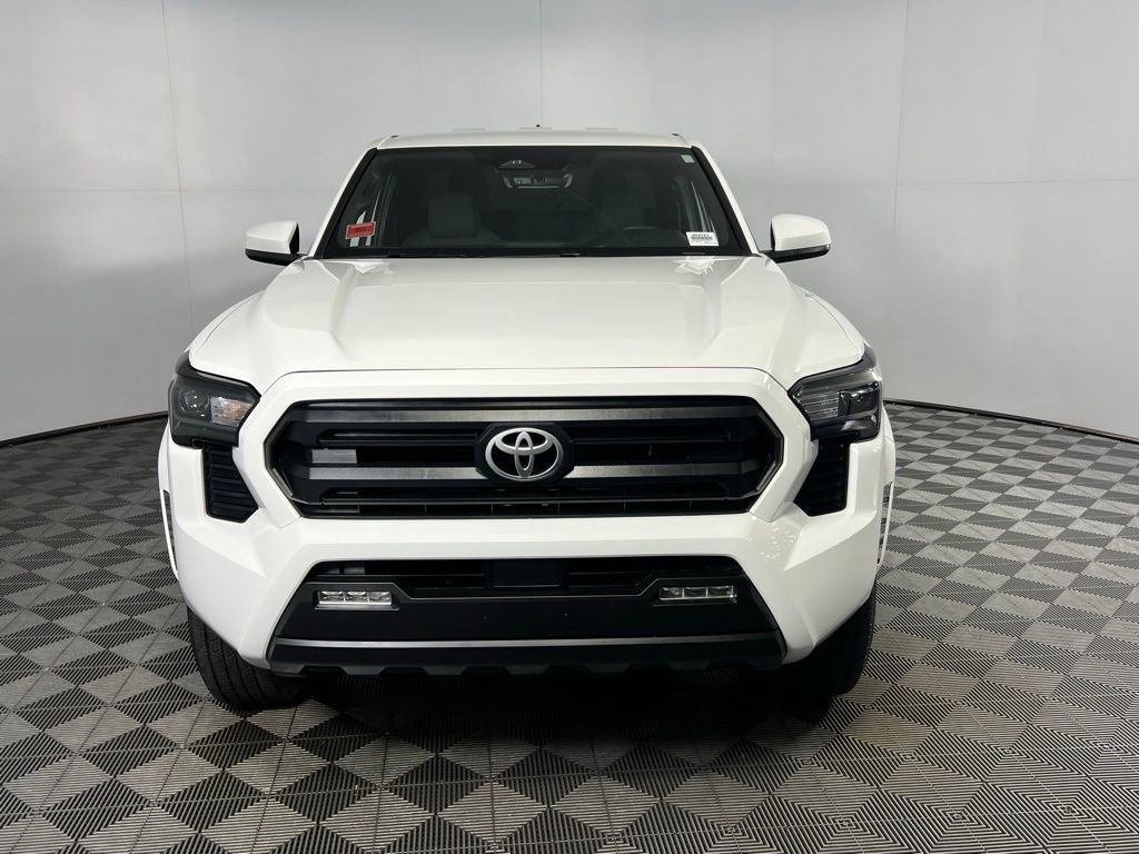 Used 2025 Toyota Tacoma SR5 image 13