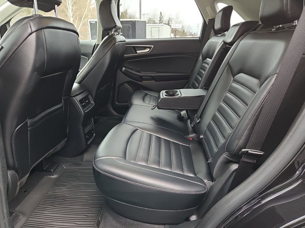 Used 2023 Ford Edge SEL w/ Convenience Package image 23