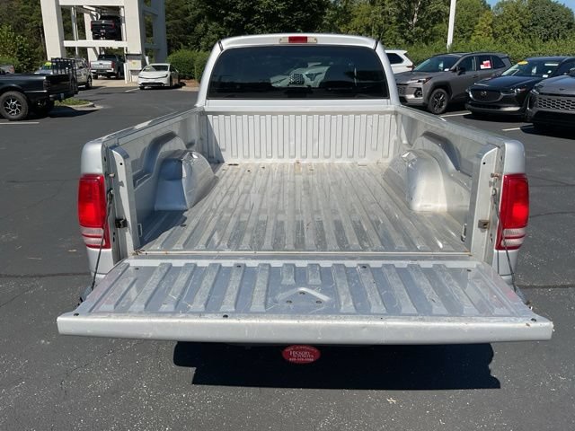 Used 2004 Dodge Dakota Sport w/ Deluxe Convenience Group RWD image 10