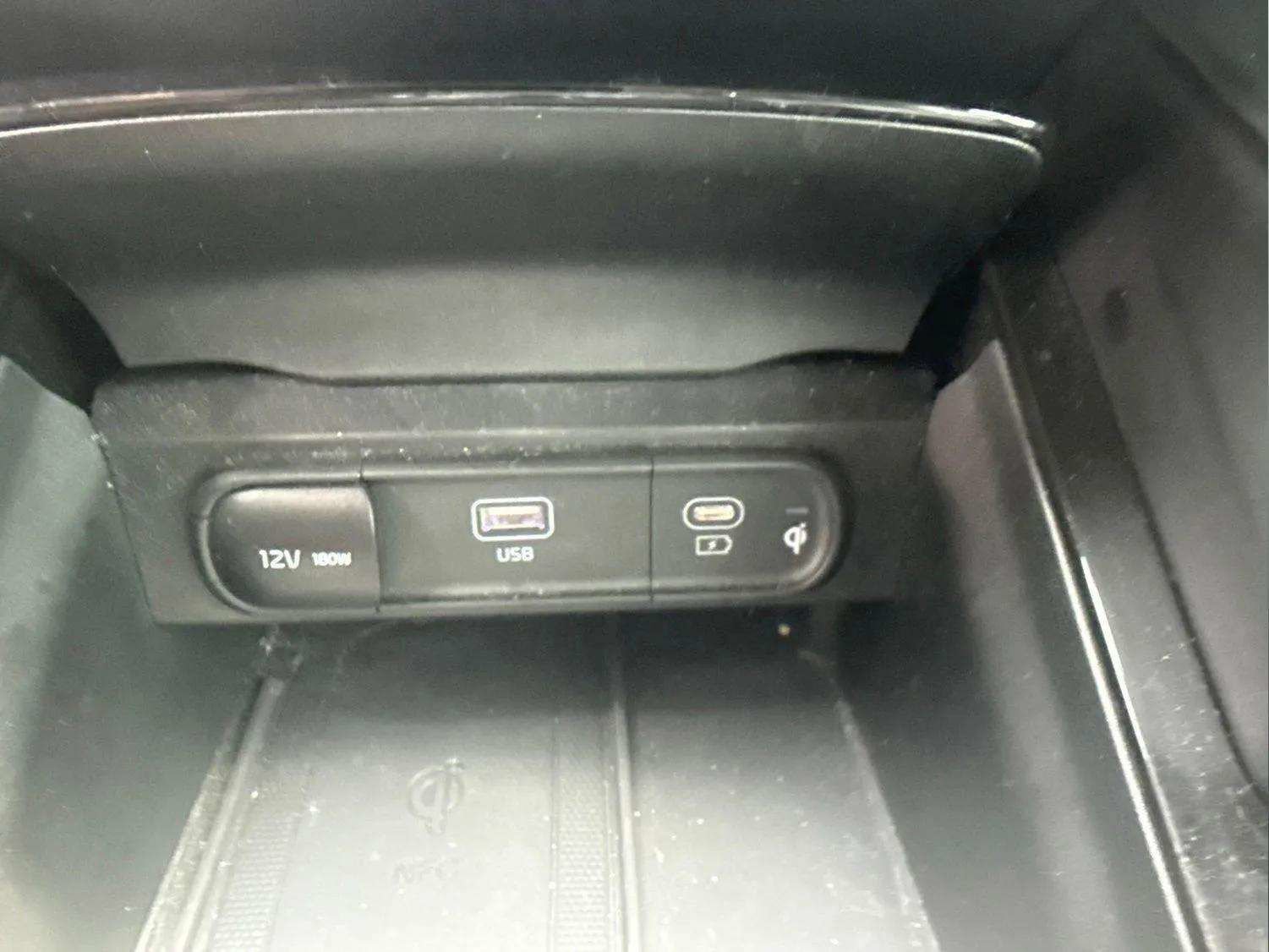 Used 2024 Kia Telluride SX Prestige AWD/4WD image 15