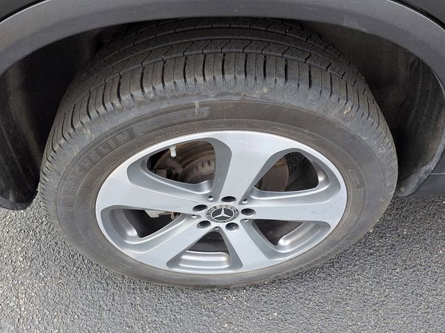 Used 2022 Mercedes-Benz GLC 300 4MATIC image 9