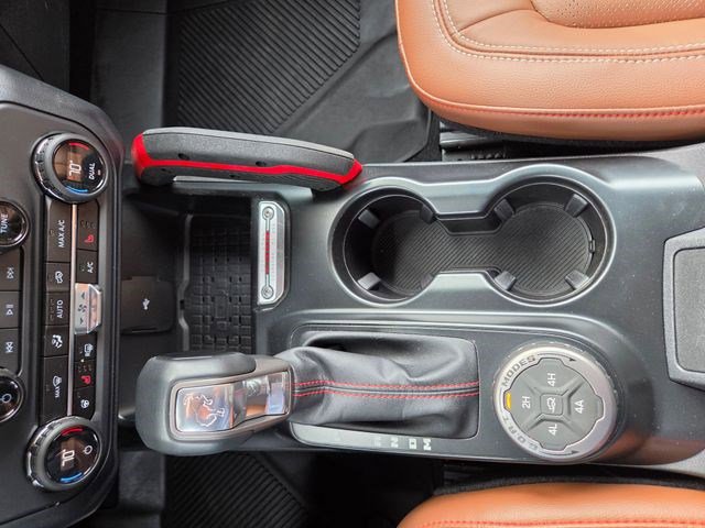 Used 2024 Ford Bronco Heritage Edition image 7