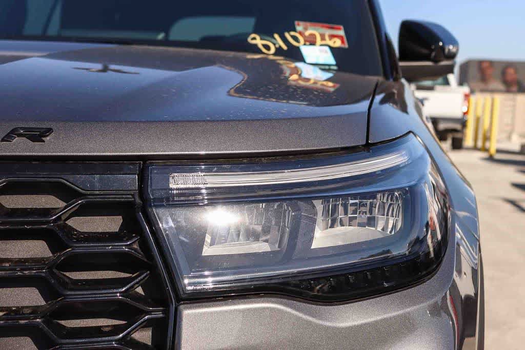 Certified 2025 Ford Explorer ST-Line RWD image 7