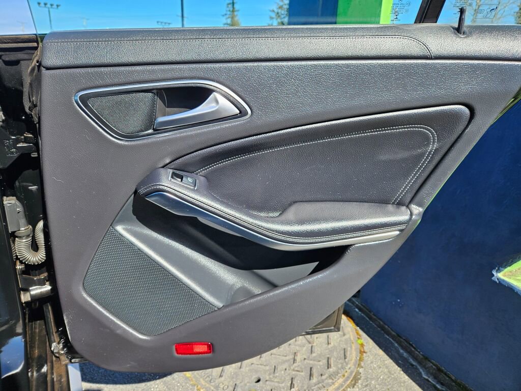Used 2016 Mercedes-Benz CLA 45 AMG 4MATIC w/ Premium Package image 15
