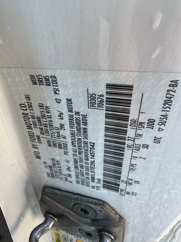 Used 2020 Ford Transit Connect XL image 40
