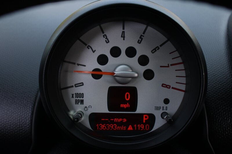 Used 2011 MINI Cooper Countryman FWD image 7