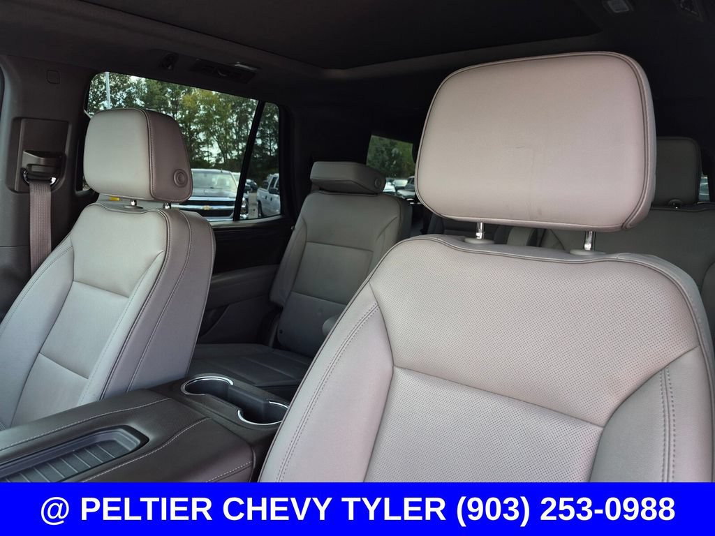 Used 2023 GMC Yukon SLT RWD image 36