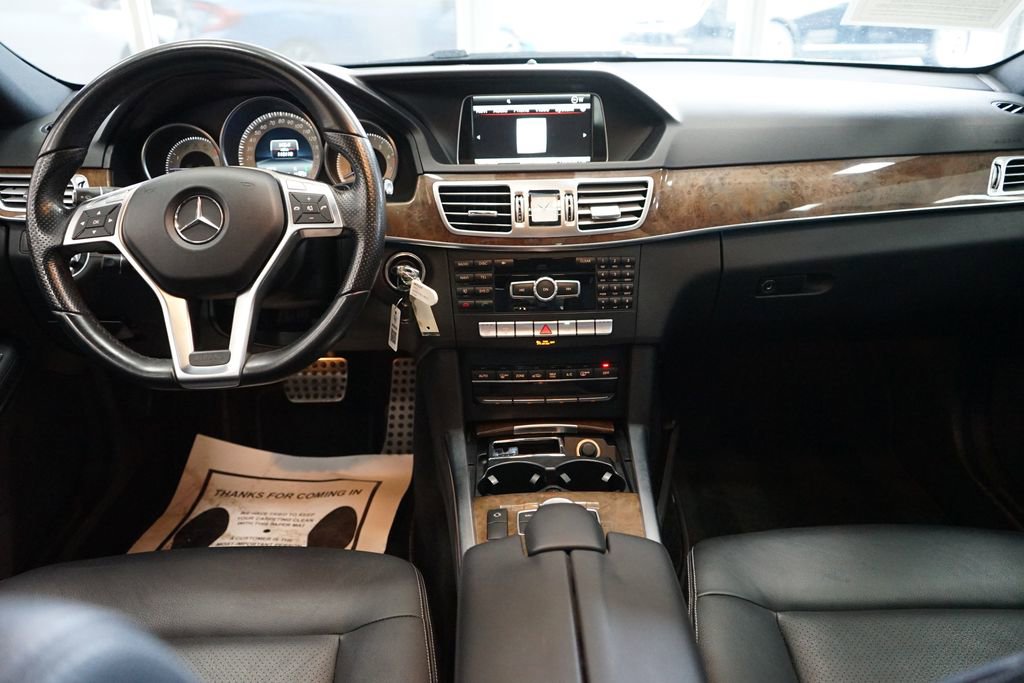 Used 2014 Mercedes-Benz E 350 4MATIC Sedan image 40