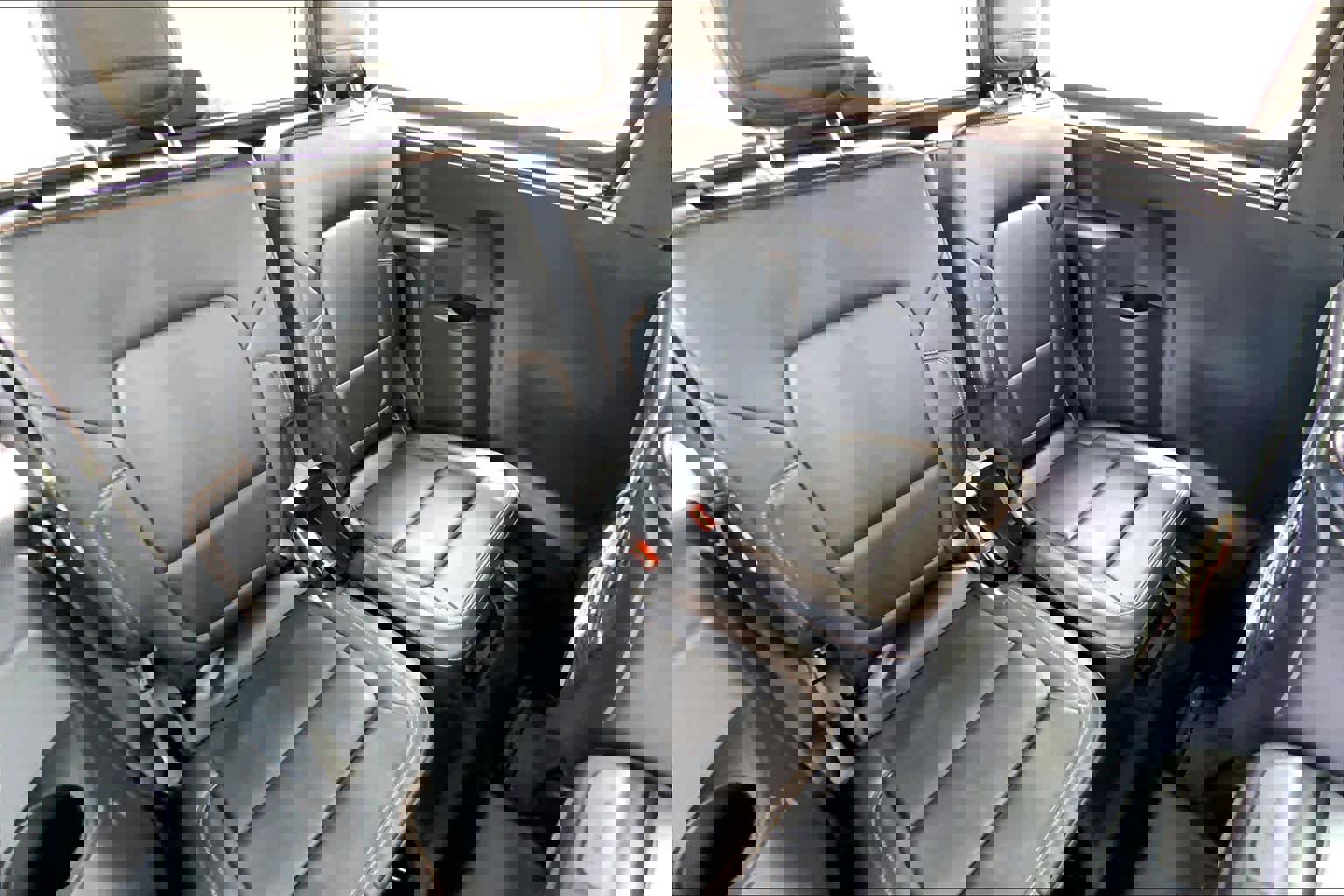 Used 2023 Ford Bronco Badlands image 17