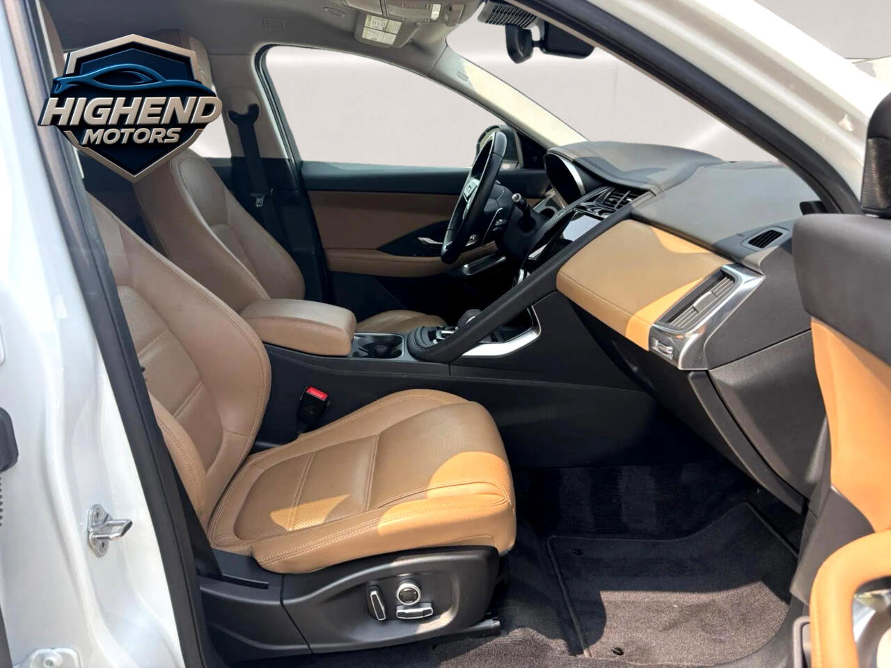 Used 2021 Jaguar E-PACE image 23