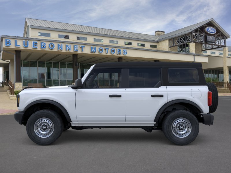 New 2025 Ford Bronco 4-Door image 3