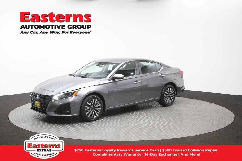 Used 2023 Nissan Altima 2.5 SV AWD/4WD image 57
