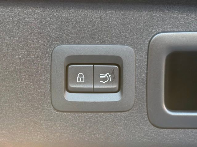 Used 2021 MAZDA CX-30 2.5 Turbo w/ Premium Package image 24