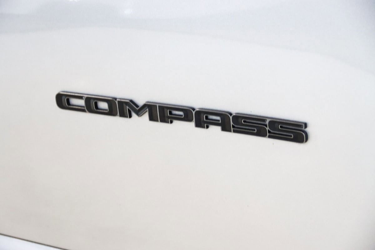 Used 2022 Jeep Compass High Altitude AWD/4WD image 22