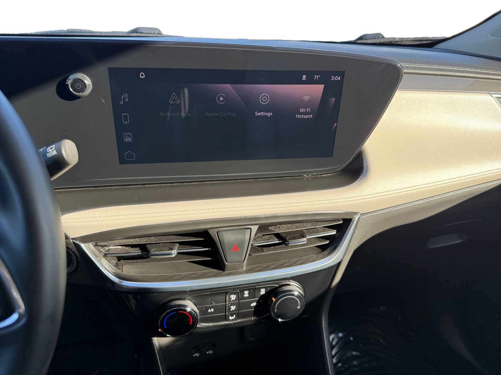 Used 2024 Buick Encore GX Sport Touring image 12