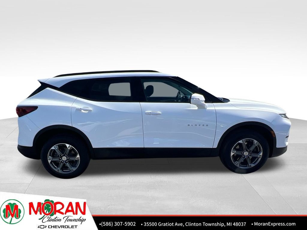 Certified 2024 Chevrolet Blazer LT FWD image 8