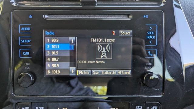 Used 2017 Toyota Prius Two w/ Prius Two Safety Plus Package FWD image 34