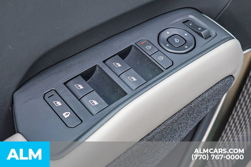 Used 2024 Kia EV9 Land AWD/4WD image 50
