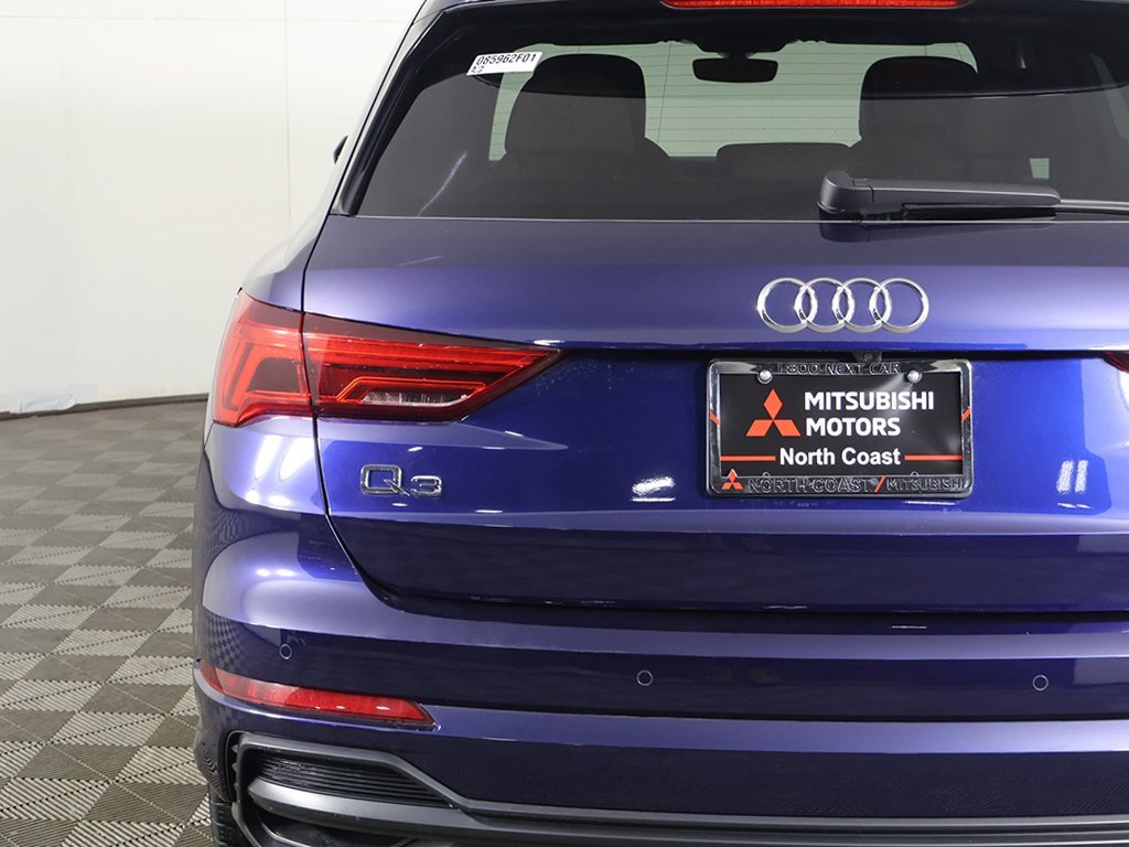 Used 2022 Audi Q3 2.0T Premium w/ Convenience Package image 13
