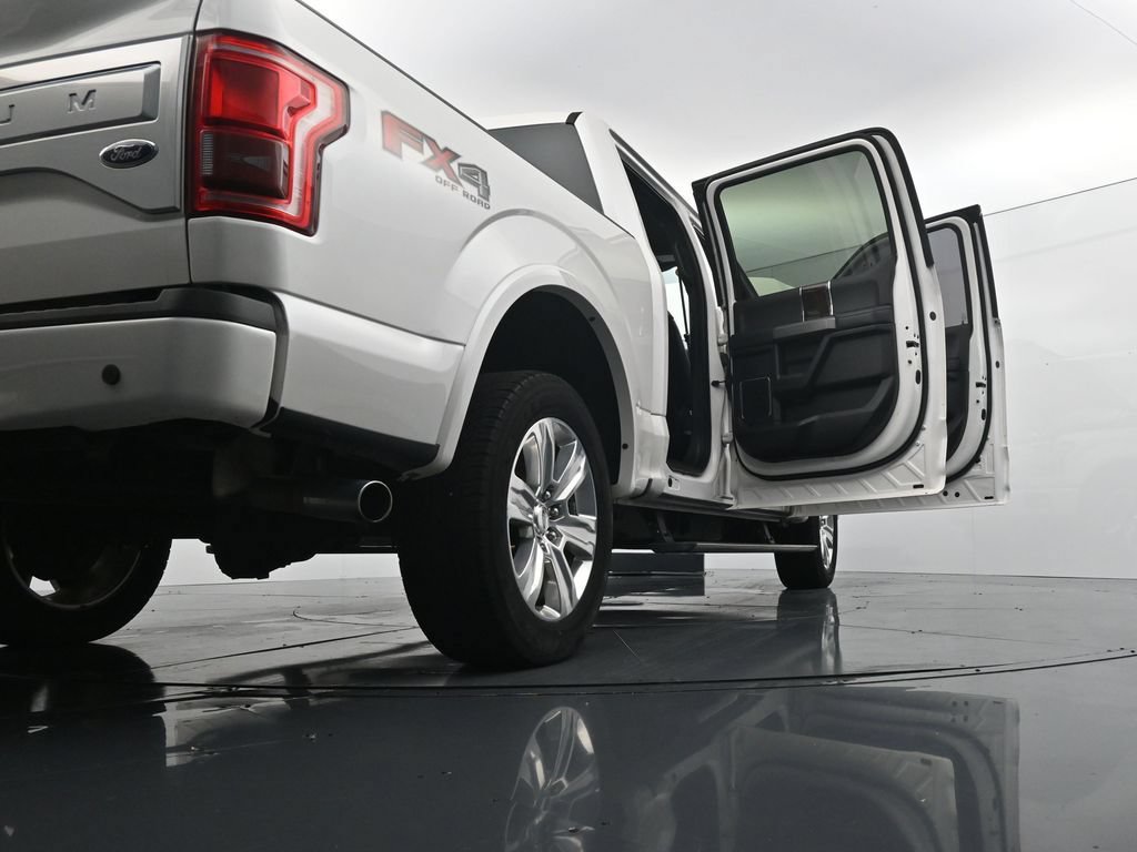 Used 2016 Ford F150 Platinum w/ Equipment Group 701A Luxury AWD/4WD image 39