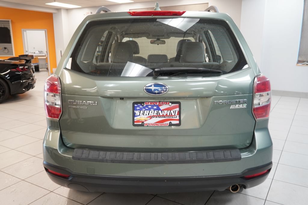Used 2016 Subaru Forester 2.5i w/ Alloy Wheel Package AWD/4WD image 10
