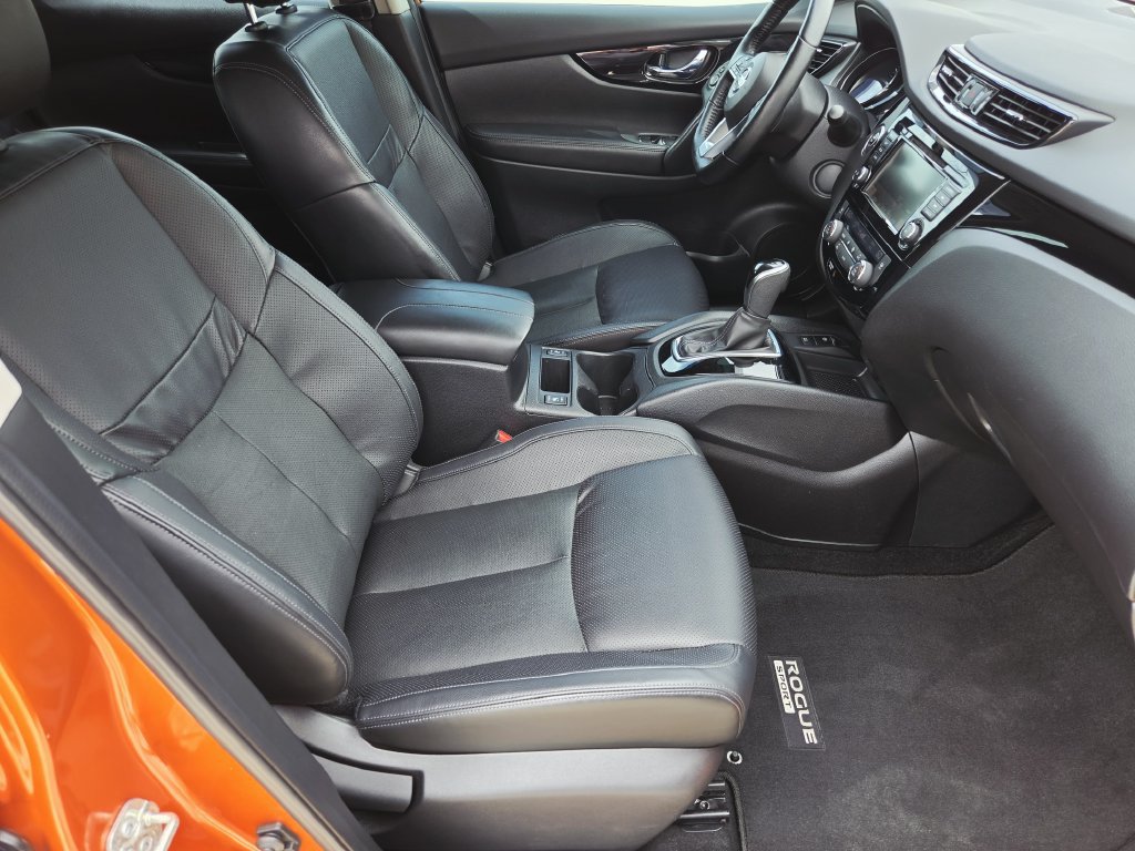 Used 2022 Nissan Rogue Sport SL AWD/4WD image 15