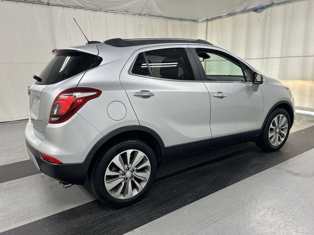 Used 2018 Buick Encore Preferred FWD image 2